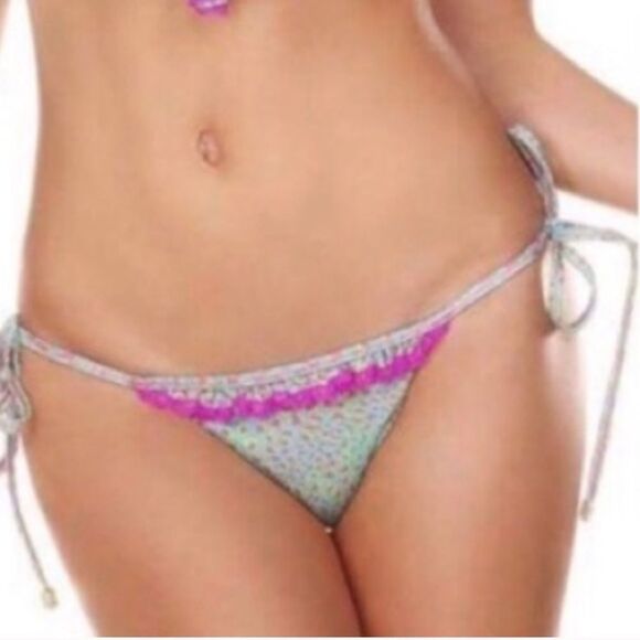 Beach Bunny Sweet‎ Desire Bikini Bottom - Picture 1 of 7